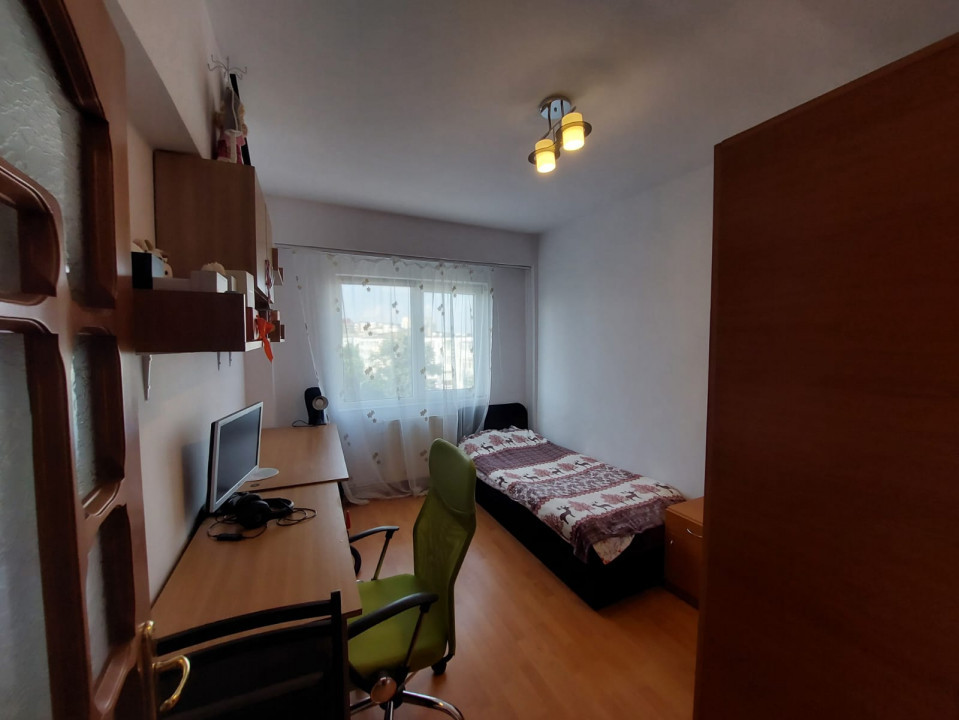 Apartament 3 camere Mioritei