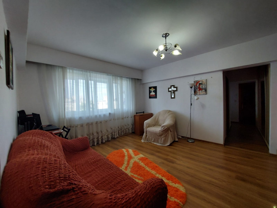 Apartament 3 camere Mioritei