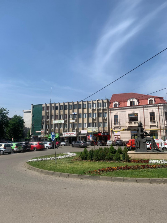 Spatii birouri de vanzare, ultracentral, str. Mihai Viteazu, Bacau