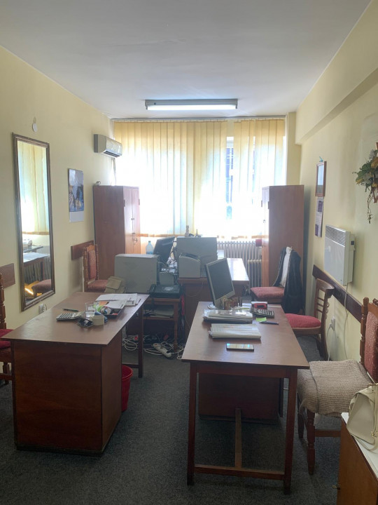 Spatii birouri de vanzare, ultracentral, str. Mihai Viteazu, Bacau