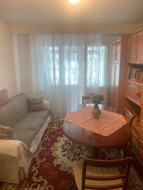 Apartament de vanzare 2 camere, str. Bucegi, Bacau