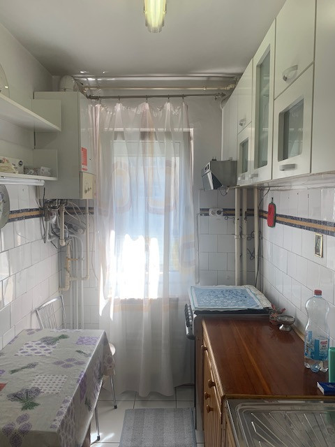 Apartament de vanzare 2 camere, str. Bucegi, Bacau