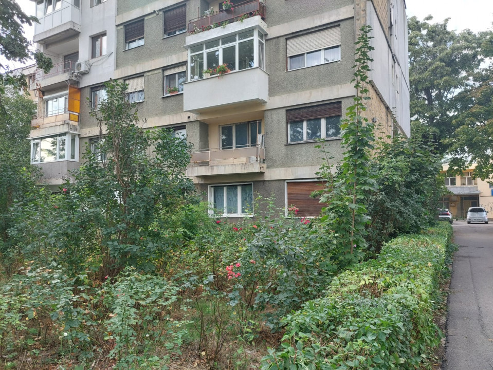 APARTAMENT 3 CAMERE ET 1 MIHAI EMINESCU