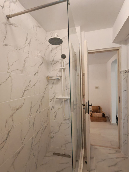 Ideal pentru birou/salon/cabinet /inchiriere !!!