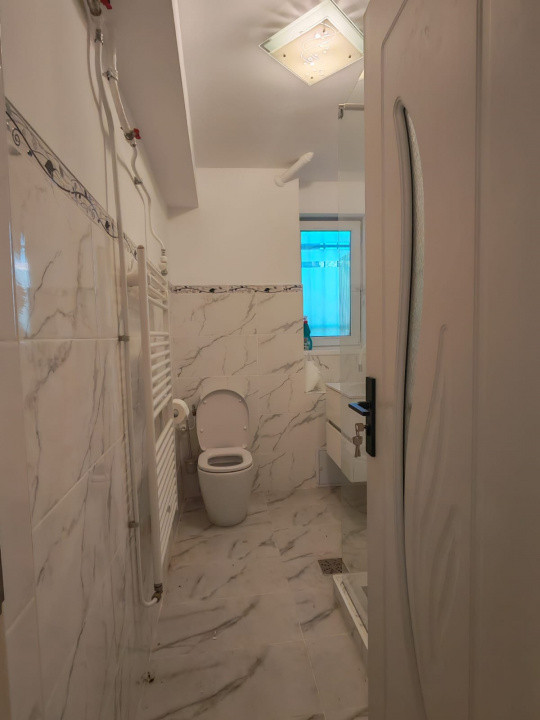 Ideal pentru birou/salon/cabinet /inchiriere !!!