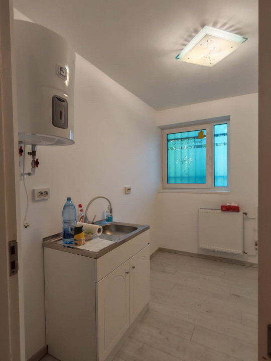 Ideal pentru birou/salon/cabinet /inchiriere !!!