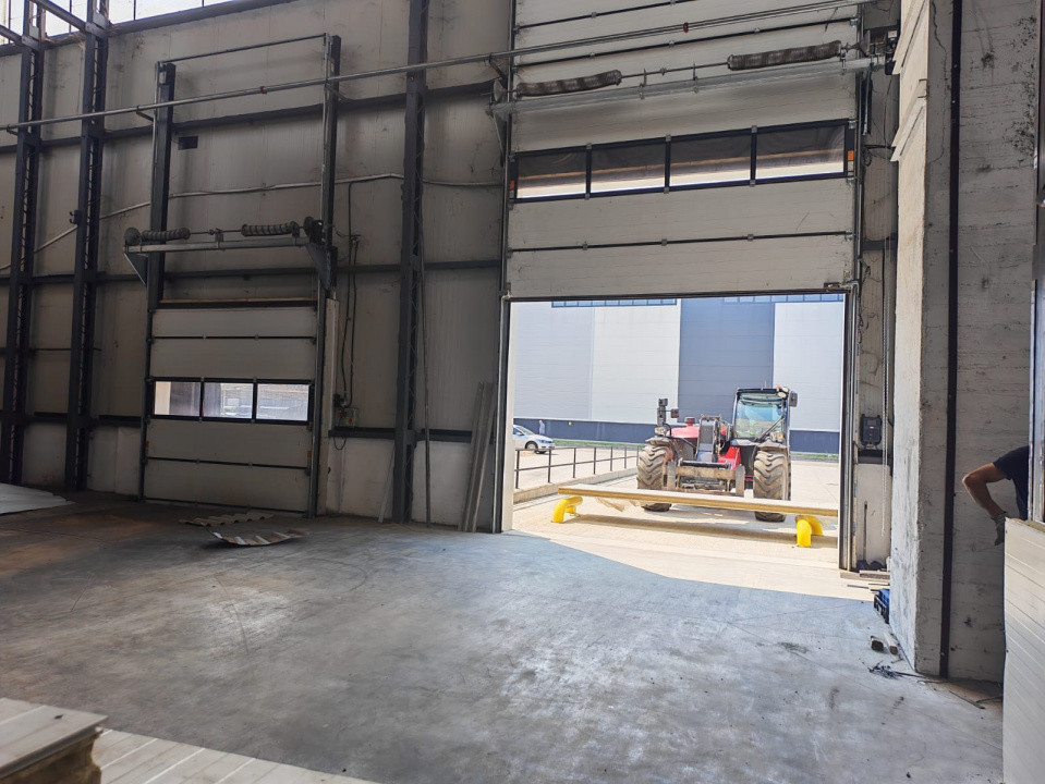 Hale industriale si birouri de inchiriat!! 575-3855 mp