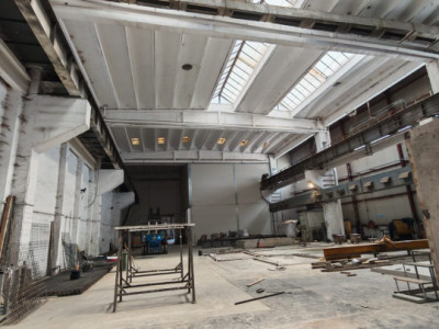 Hale industriale si birouri de inchiriat!! 575-3855 mp