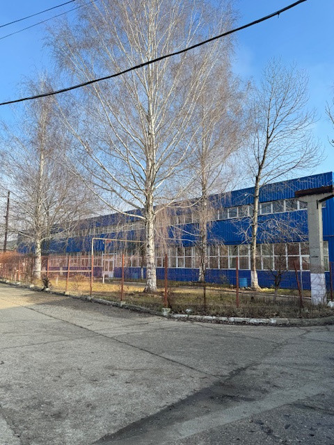 Vanzare/inchiriere FABRICA cu 3 HALE si BIROURI, zona industriala mun. VASLUI