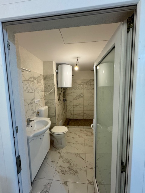 Spatiu comercial de vanzare, central, BUHUSI, jud. Bacau