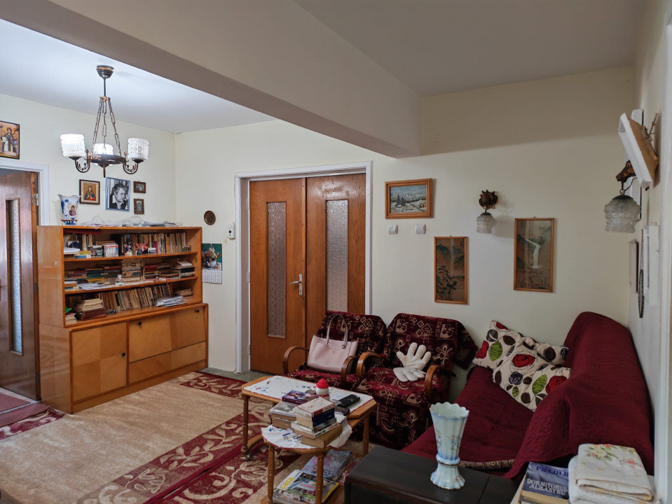 Apartament 3 camere Soimului