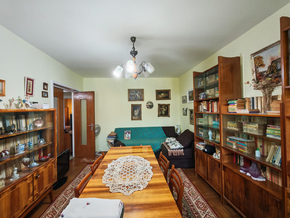 Apartament 3 camere Soimului