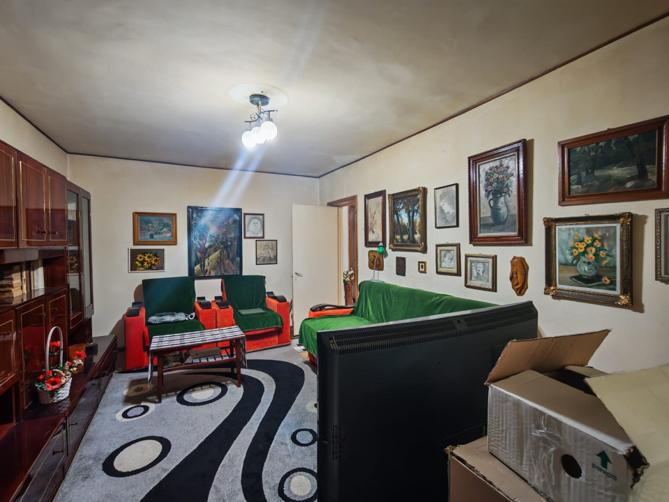 Apartament 3 camere str Emil Racovita