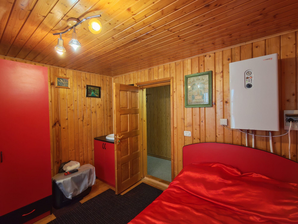 Cladire mixta Sarata Bai