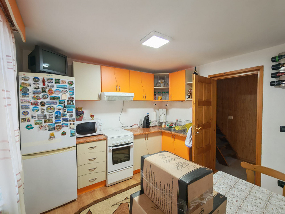 Cladire mixta Sarata Bai