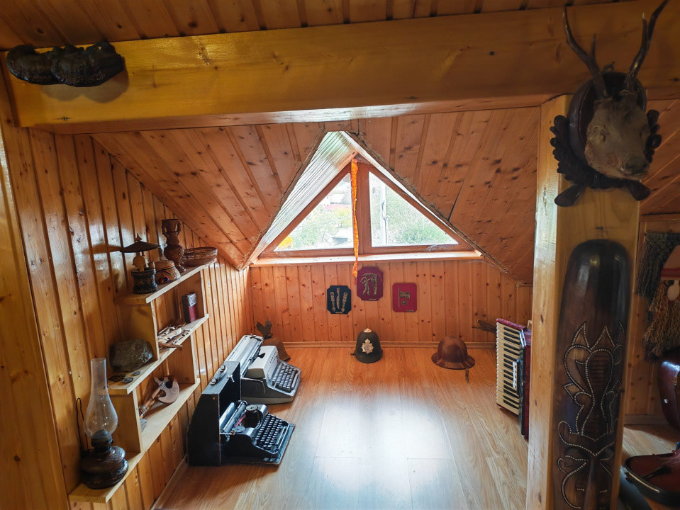 Cladire mixta Sarata Bai