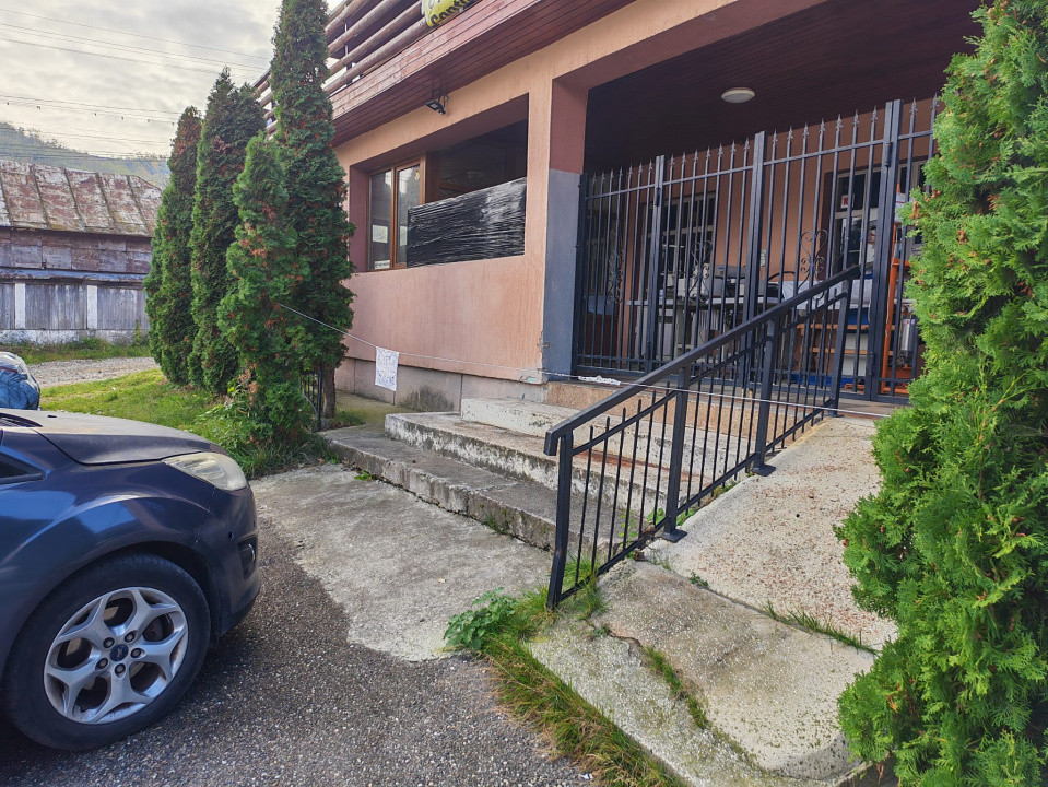 Cladire mixta Sarata Bai