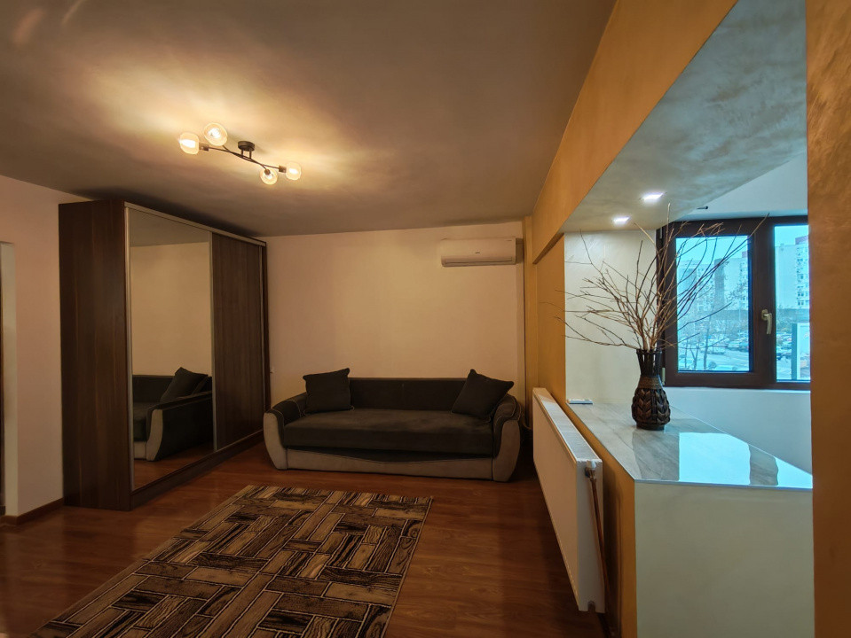 Garsoniera deosebita Parcul Catedralei