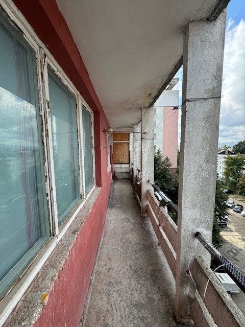 Apartament de vanzare 2 camere decomandate, str. Cornisa, Mun. Bacau