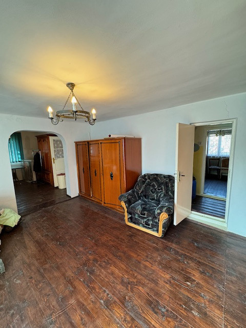 Casa cu 807 mp teren de vanzare, SERBANESTI,  str. Spicului-Bacau