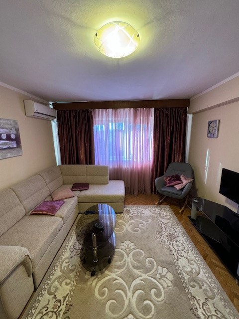 Apartament de vanzare 3 camere, CENTRAL, Bacau, str. Marasesti