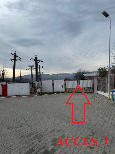 Teren 4.325 mp cu 2 hale, inchiriere/vanzare, Comanesti, jud. Bacau