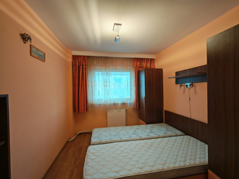Apartament 4 camere Bistrita Lac