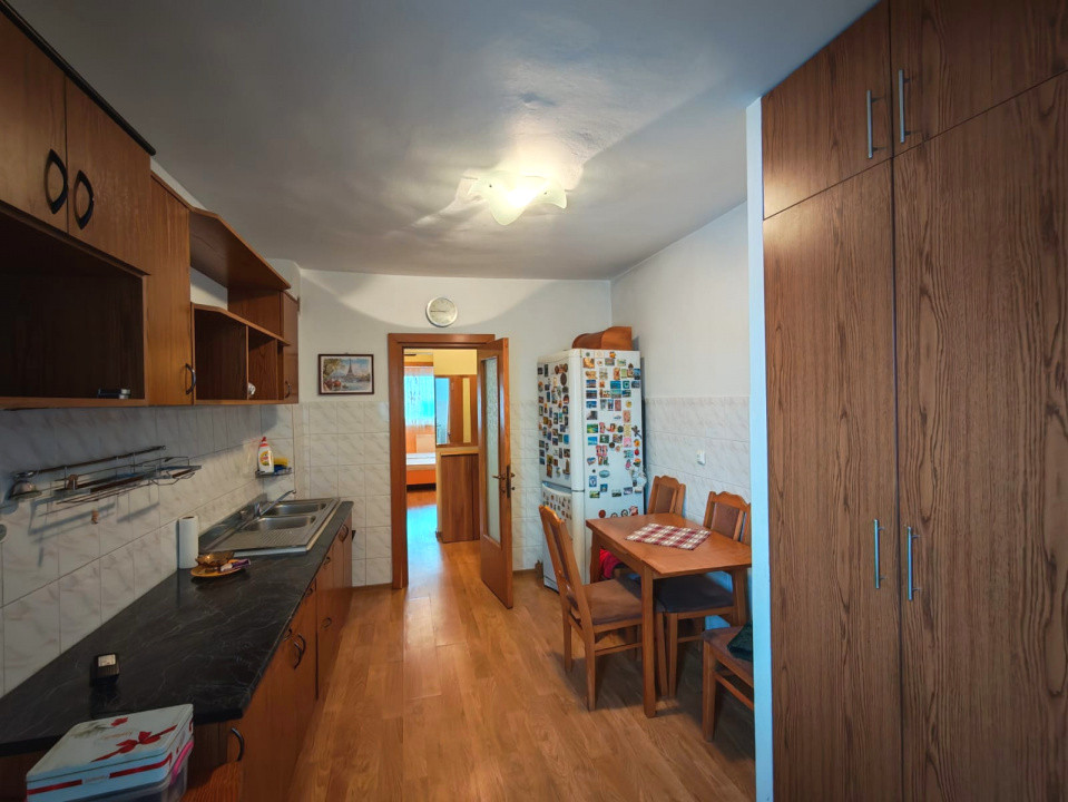 Apartament 4 camere Bistrita Lac