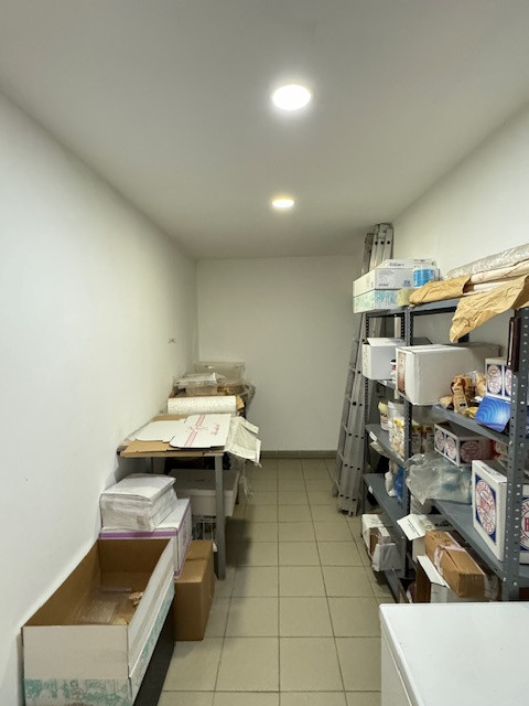 Spatiu comercial CENTRAL de inchiriat, str. 9 Mai, Bacau