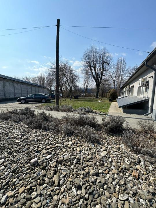 Hala 1600 mp si teren 4000 mp de vanzare,  BACAU, Str. Constantei(Alexei Tolstoi