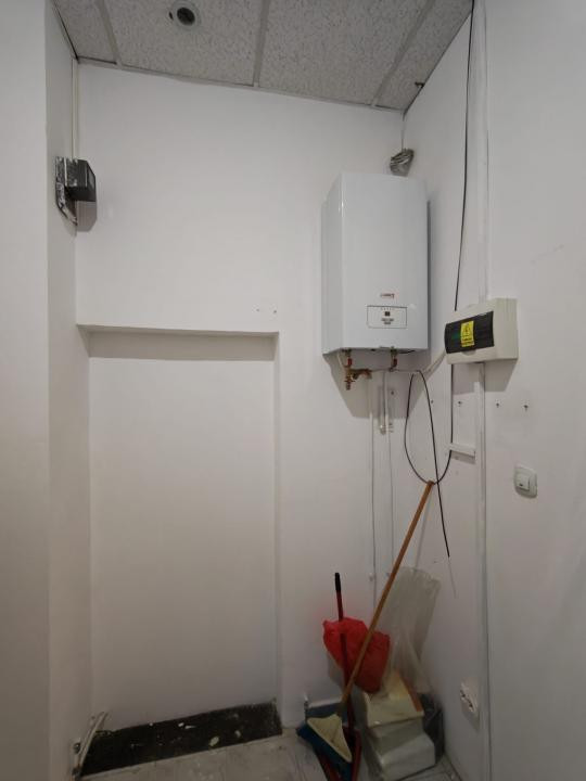 Spatii comerciale de vanzare