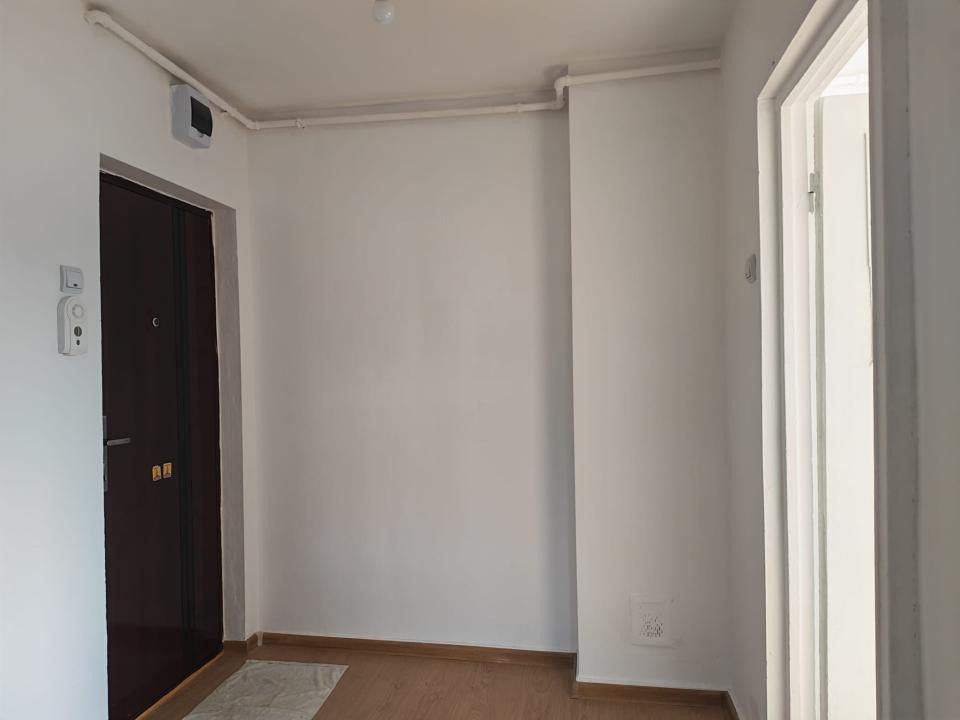 Apartament 3 camere zona Zimbru