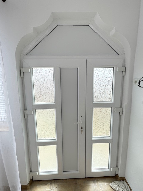 Casa cu 1.052 mp teren, SASCUT,  jud. Bacau