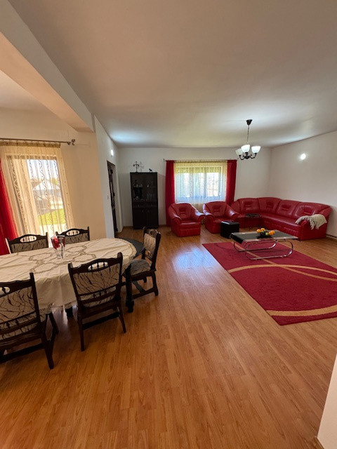 Vila P+2 de vanzare, loc. Dumbrava, com. Itesti, Jud. Bacau