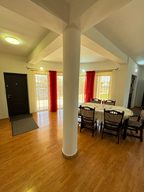 Vila P+2 de vanzare, loc. Dumbrava, com. Itesti, Jud. Bacau