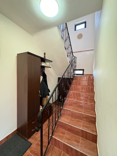 Vila P+2 de vanzare, loc. Dumbrava, com. Itesti, Jud. Bacau