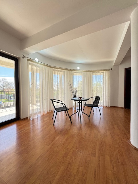 Vila P+2 de vanzare, loc. Dumbrava, com. Itesti, Jud. Bacau