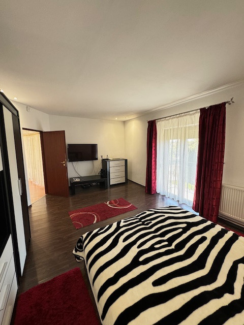 Vila P+2 de vanzare, loc. Dumbrava, com. Itesti, Jud. Bacau