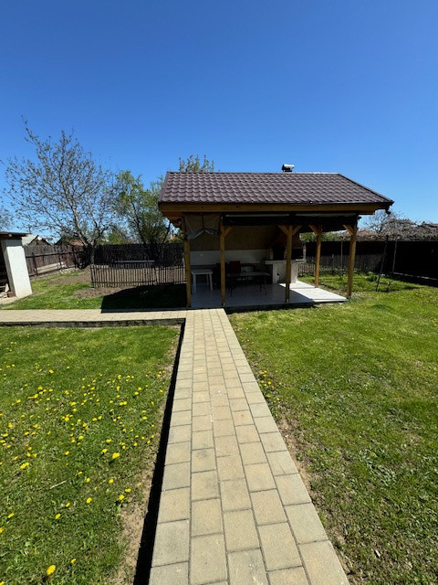 Vila P+2 de vanzare, loc. Dumbrava, com. Itesti, Jud. Bacau