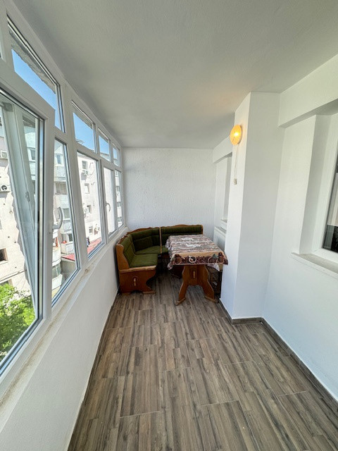 Apartament 3 camere si 2 bai de vanzare, str. Calugareni, Bacau-NORD