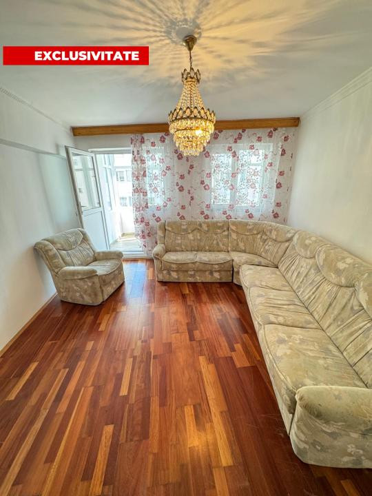 Apartament 3 camere si 2 bai de vanzare, str. Calugareni, Bacau-NORD