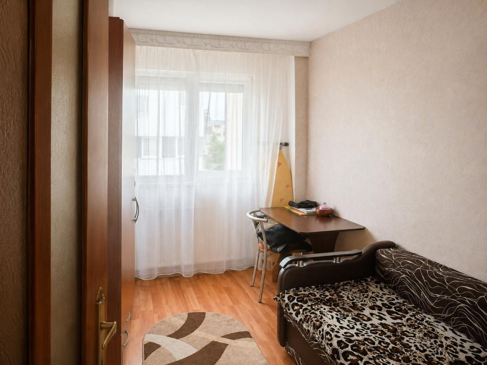 Apartament 3 camere decomandat, 71 mp–zona Mioriței, ideal pentru familie etaj 3