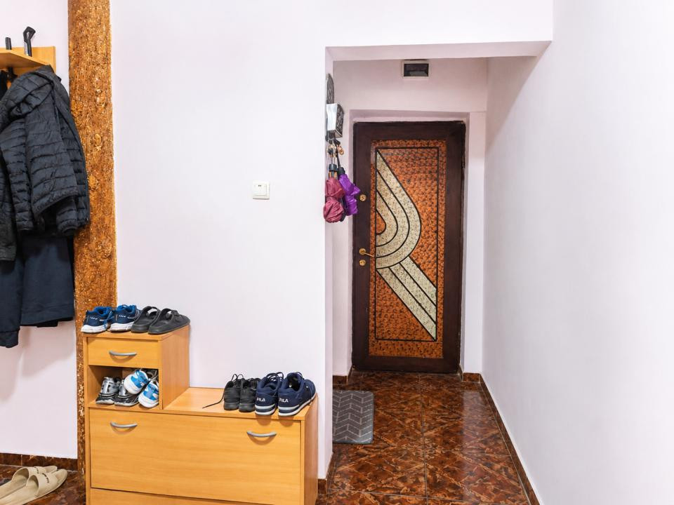 Apartament 3 camere decomandat, 71 mp–zona Mioriței, ideal pentru familie etaj 3