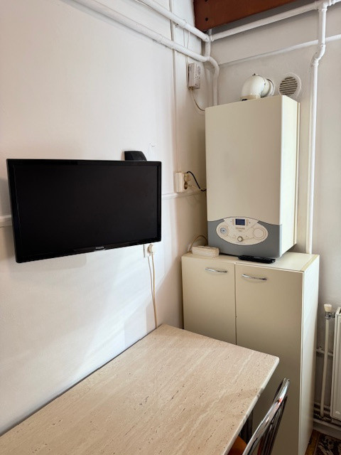 Apartament 3 camere de vanzare, ULTRACENTRAL,  str. Marasesti,  Bacau