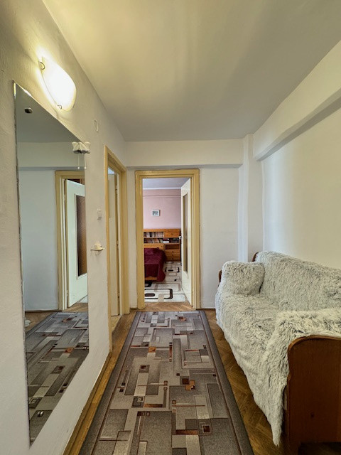 Apartament 3 camere de vanzare, ULTRACENTRAL,  str. Marasesti,  Bacau