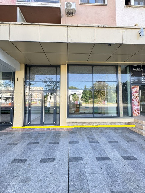 Spatiu comercial ULTRACENTRAL de inchiriat, Bacau