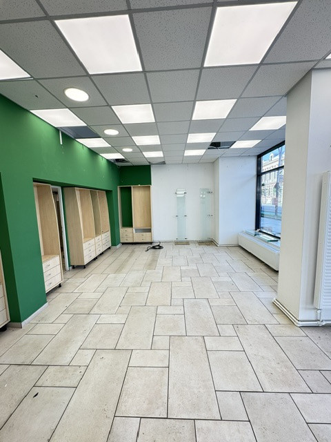 Spatiu comercial ULTRACENTRAL de inchiriat, Bacau