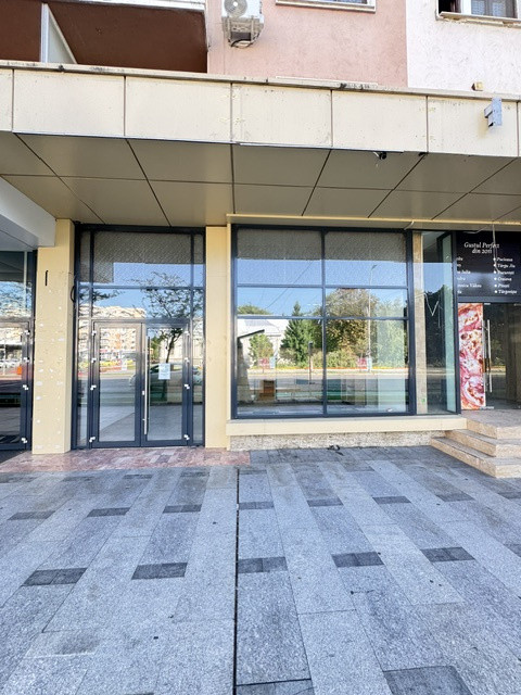 Spatiu comercial ULTRACENTRAL de inchiriat, Bacau