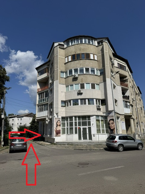 Spatiu comercial de inchiriat, str. Logofat Tautu, Bacau