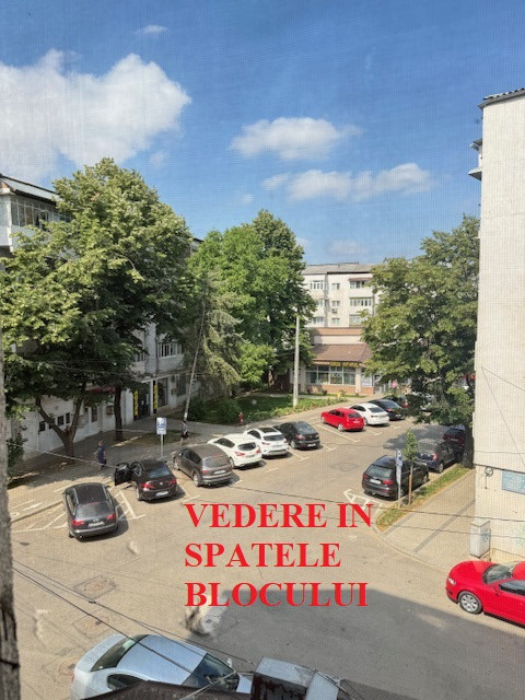 Apartament 2 camere de vanzare, ultracentral, B-dul Republicii, Barlad 